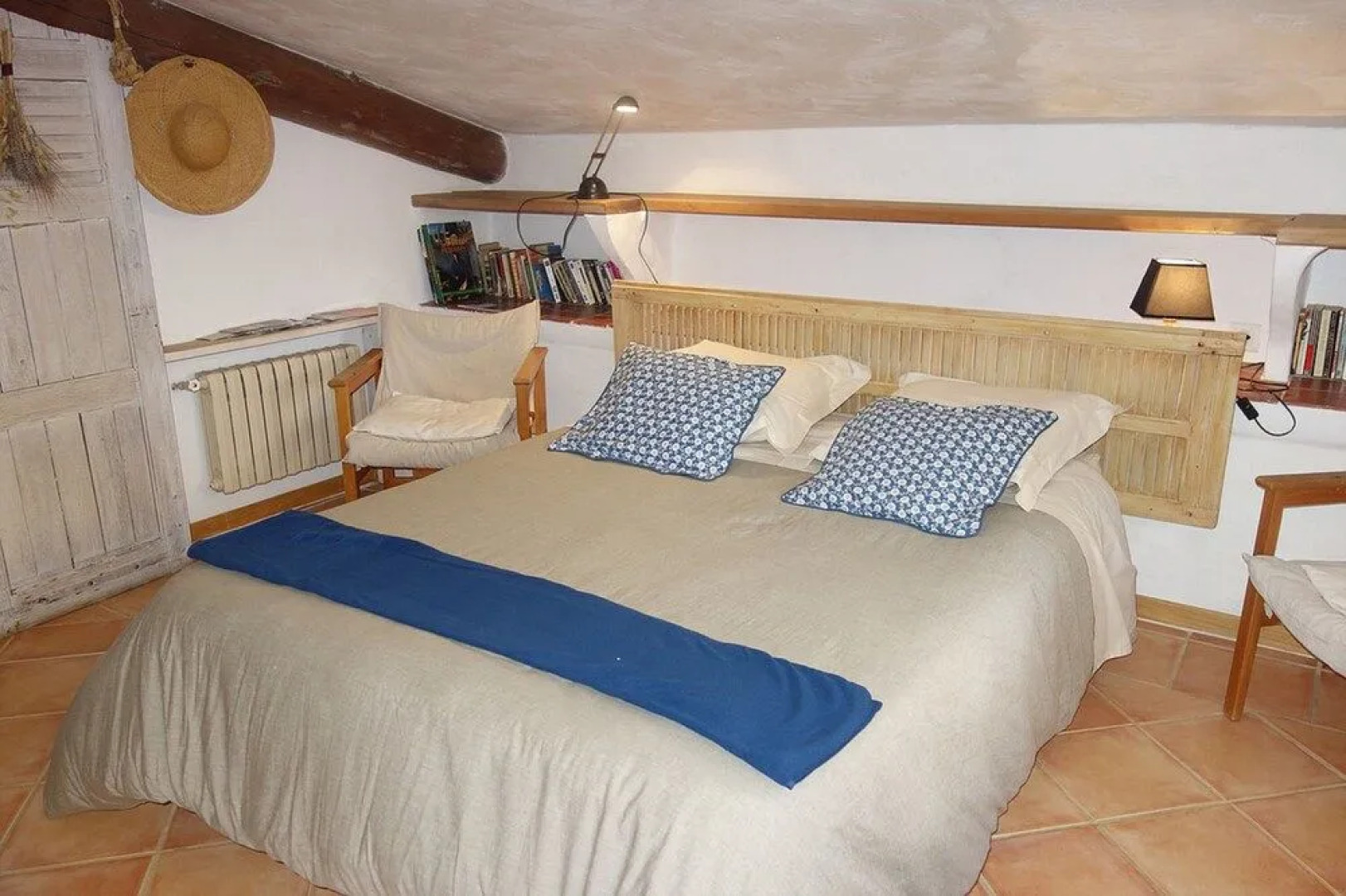 Le Clos des Collines. Chambre d'hôtes