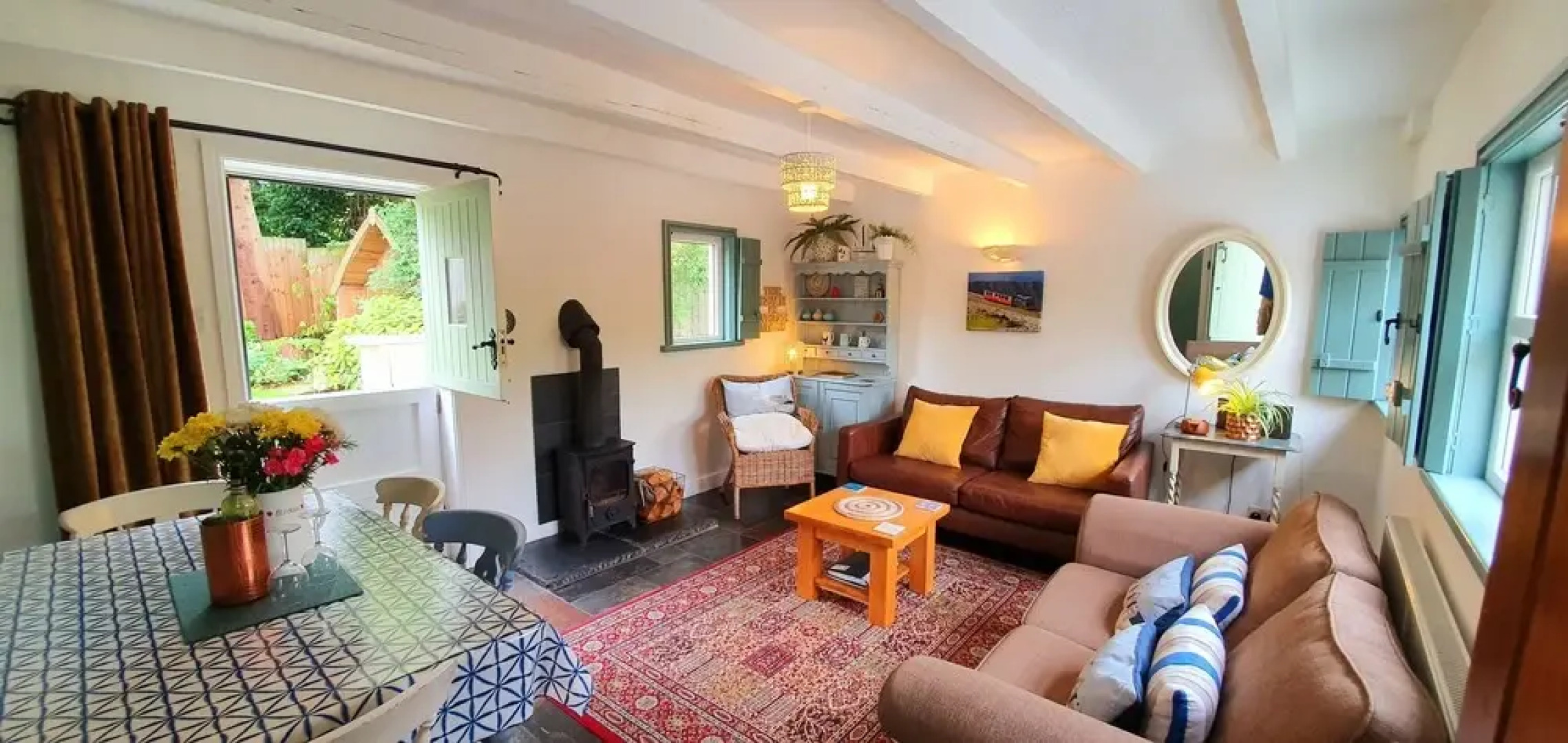 Vale View Cottages - The Coach House