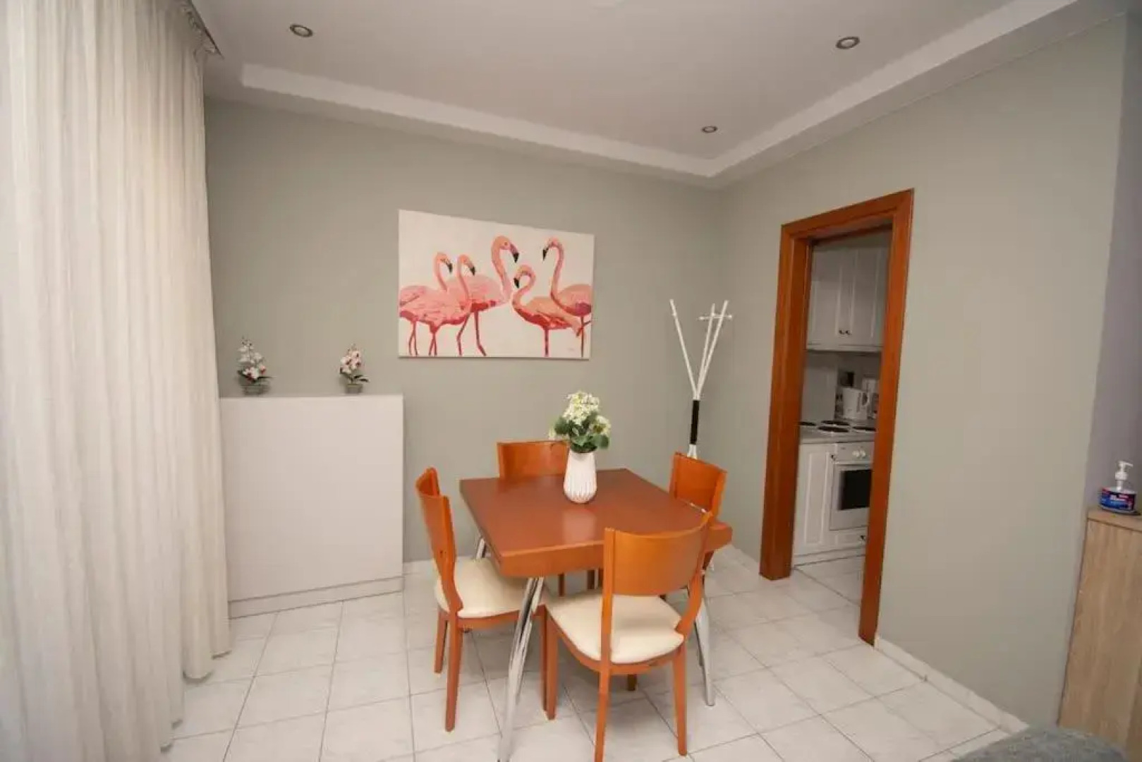 Anadora 1. City center modern stylish appartment.