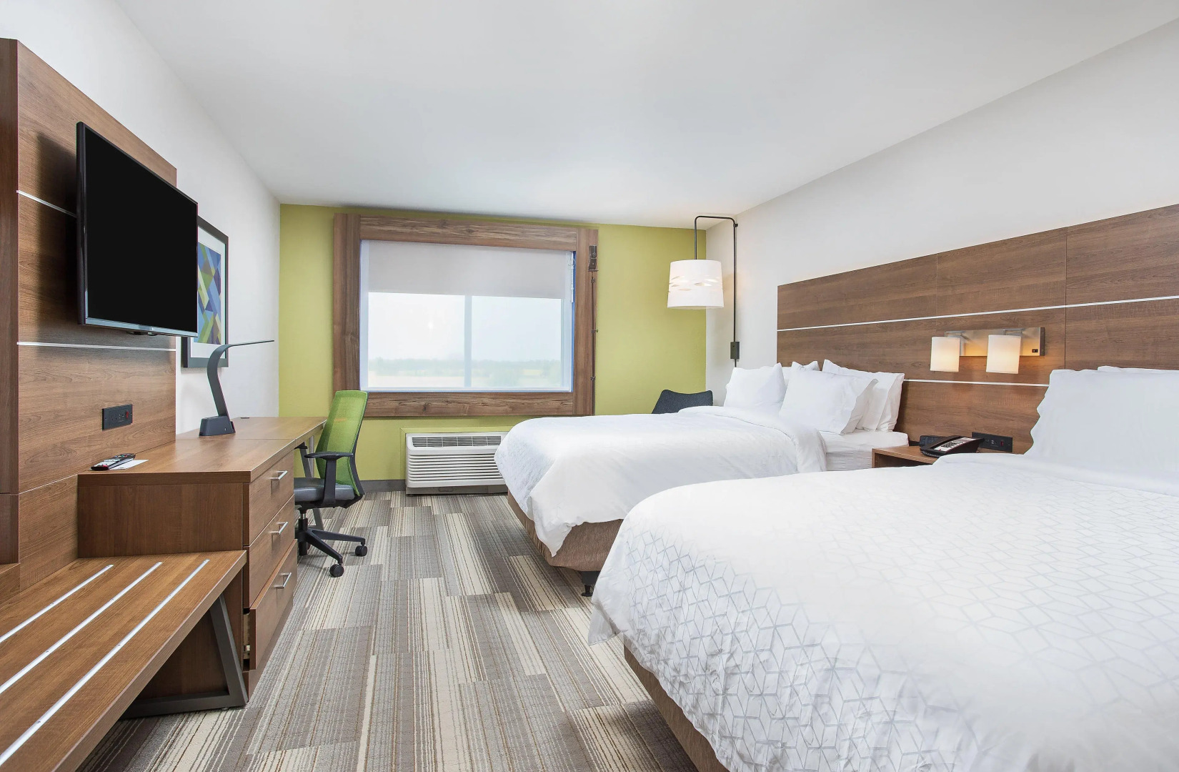 Holiday Inn Express & Suites Lexington W - Versailles by IHG