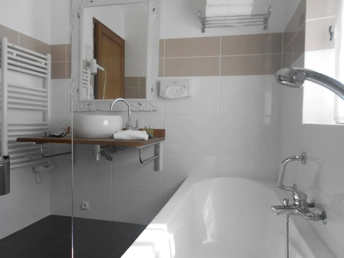 Hotel La Bastide dEygalières