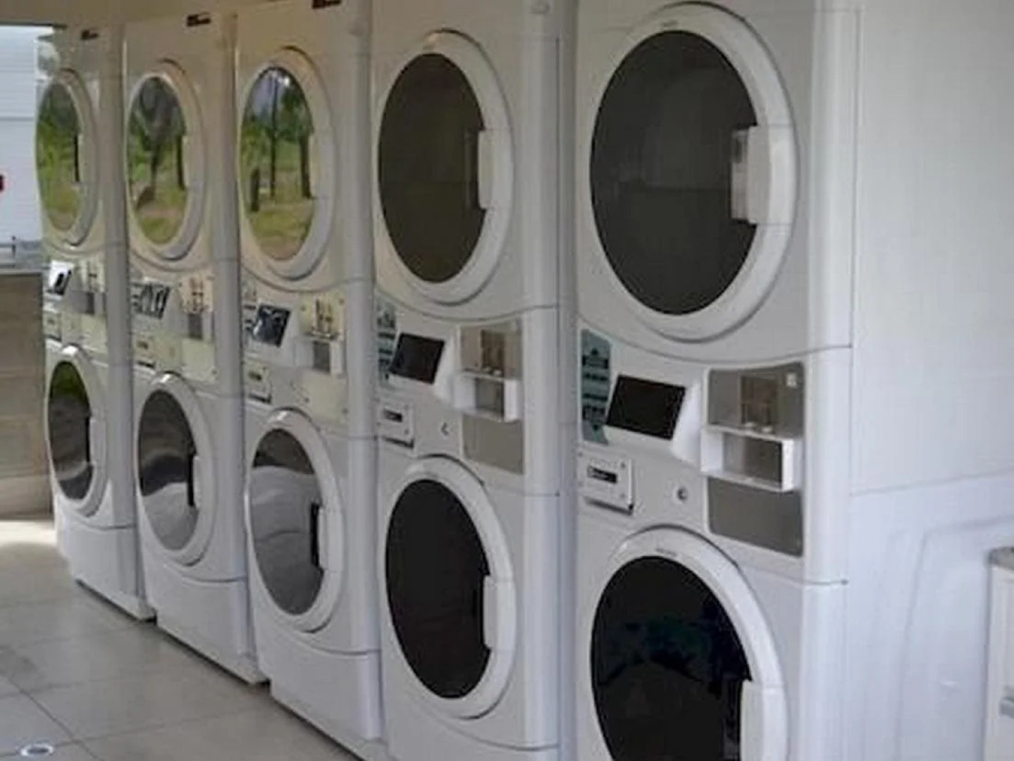 Dunk Island View Caravan Park