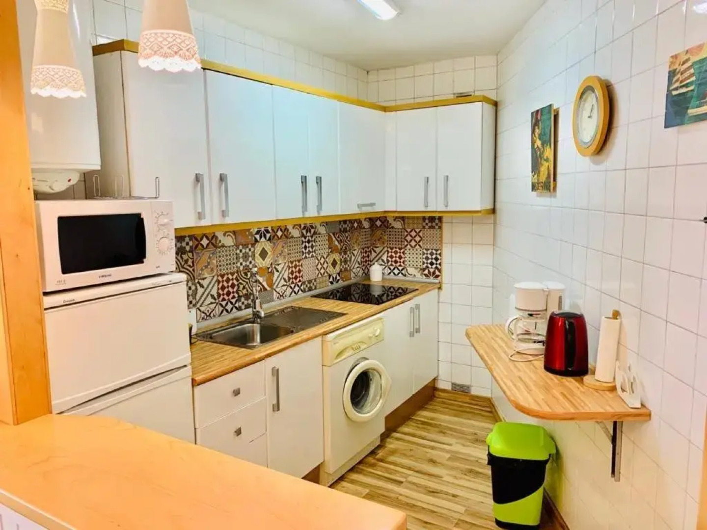 Puerto Marina Beach To 50M