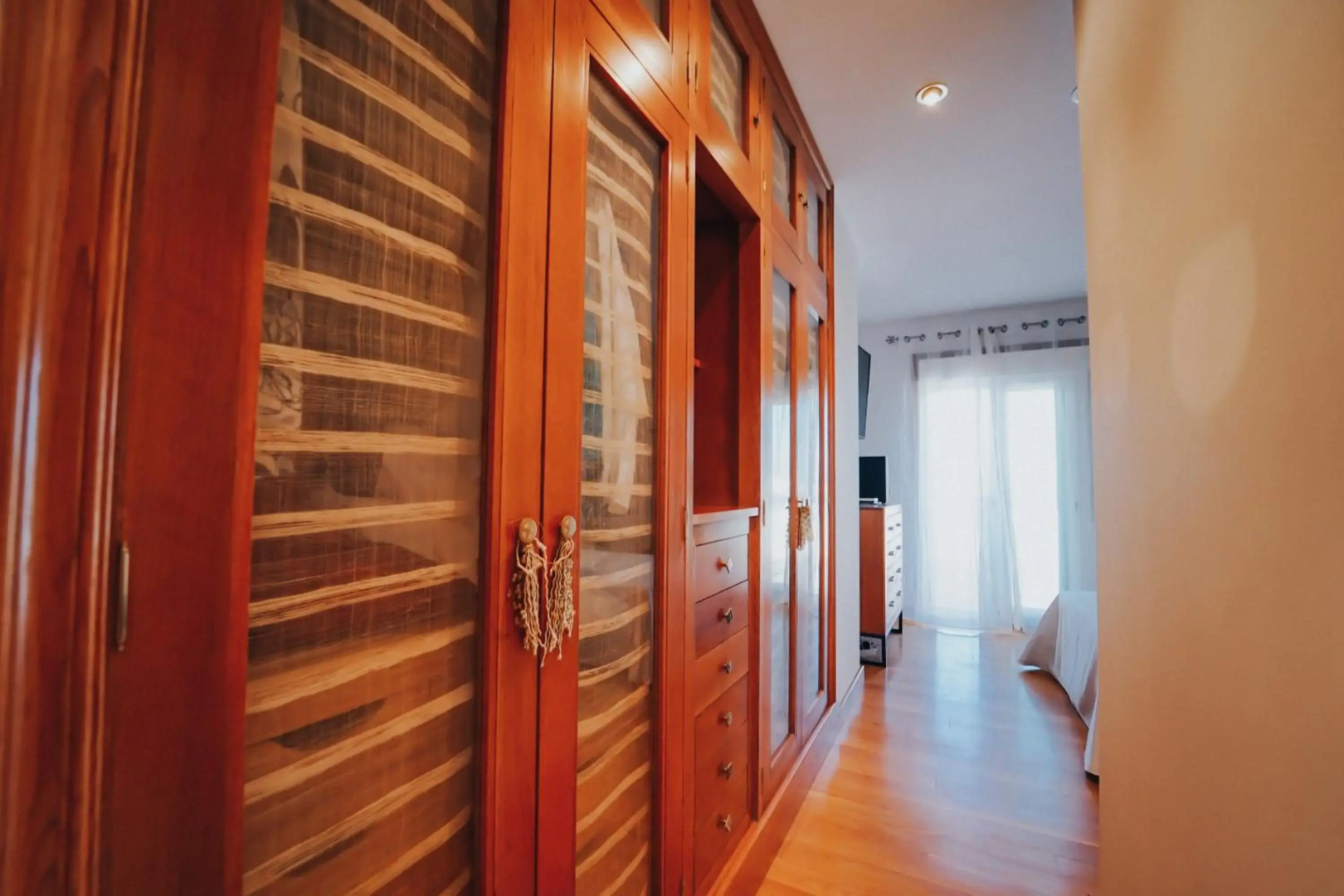 Villa con piscina a pie de playa