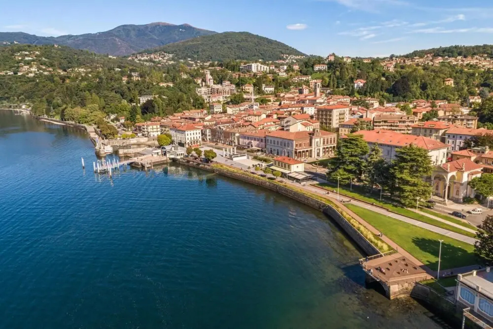 Villa Al Golfo Pool and View