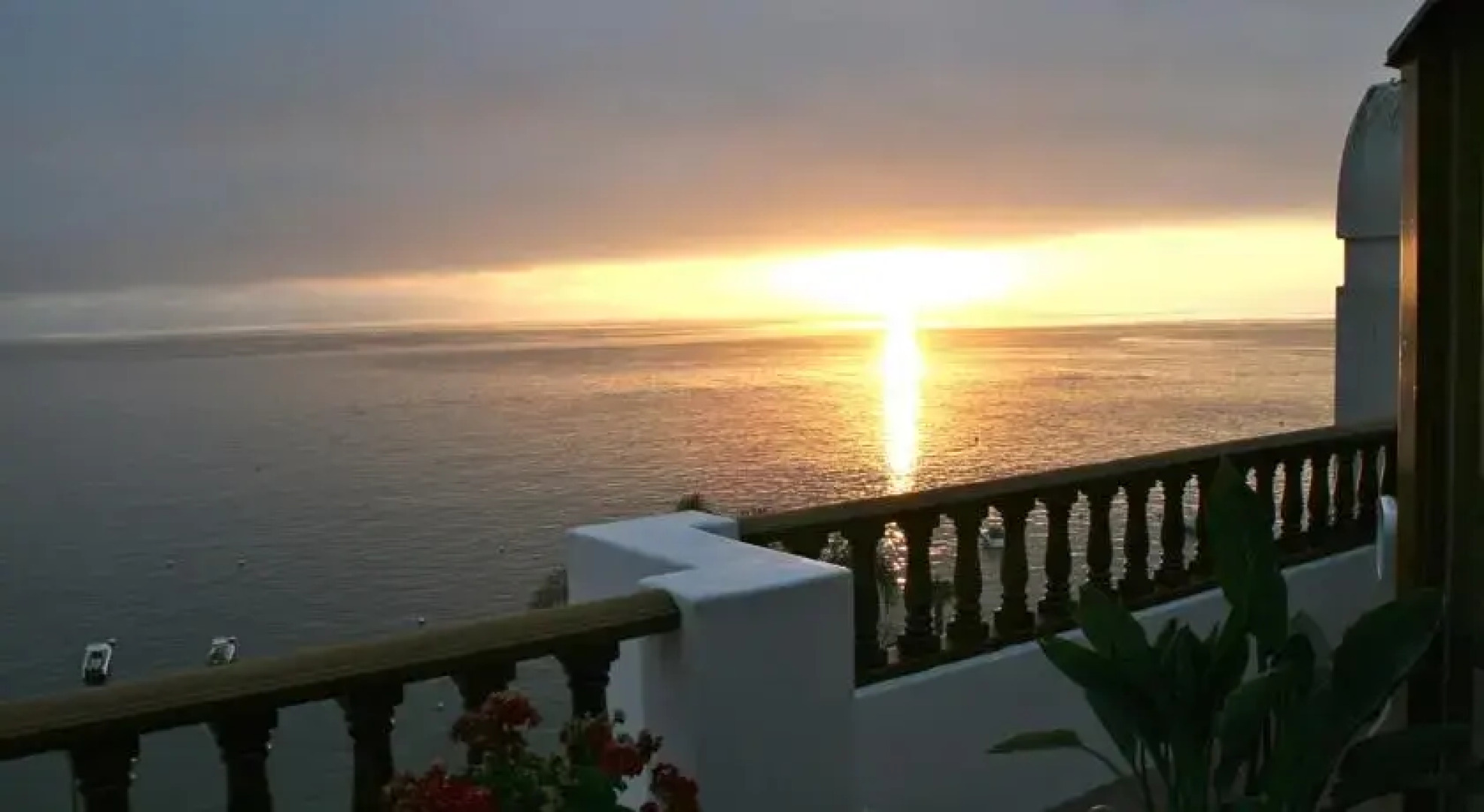 Catalina Holiday Beachfront Villas