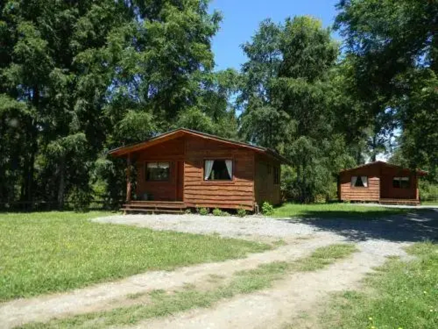 Los Robles - Cabaï¿½as y SPA