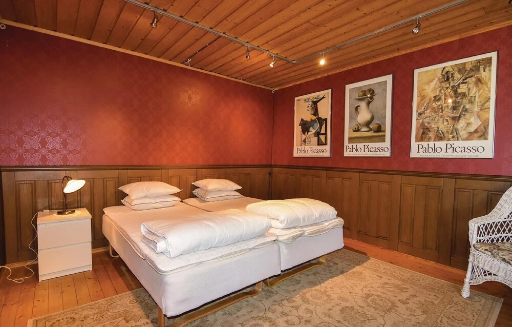 Stunning Home in Håverud With 4 Bedrooms and Internet