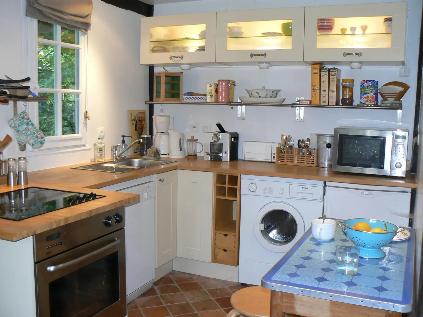 Estate in Normandy With Pool & Tennis Court