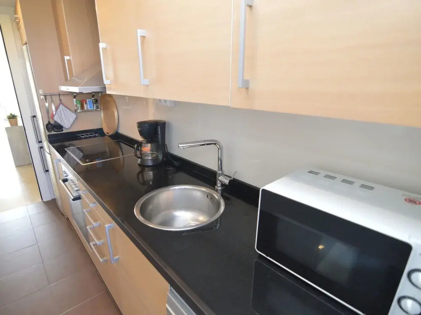 Beautiful luxury apartment in Las Colinas Golf & Country Club, shared pool