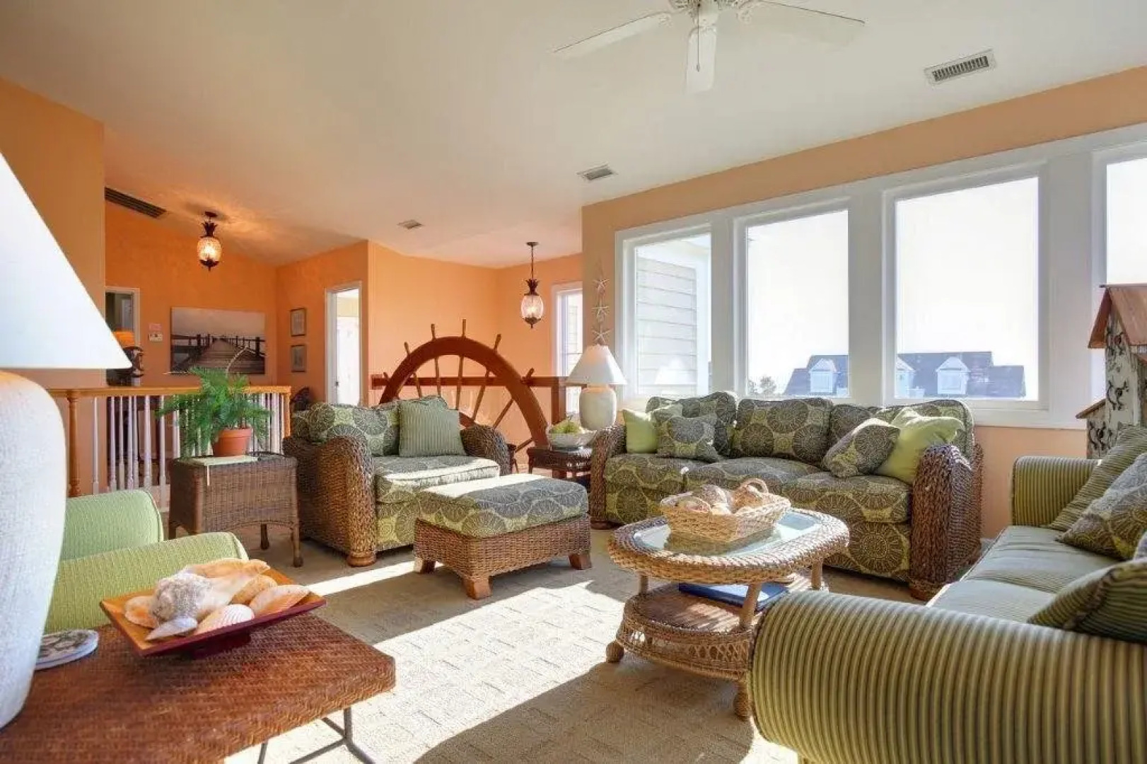 Stone's Throw - 5 Br Home