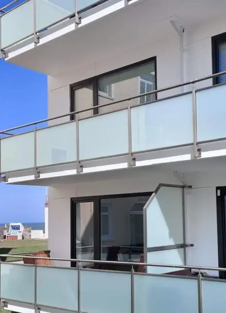 Sea air Modern Retreat