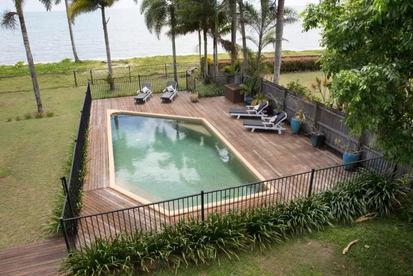 Absolute BeachFront Bliss @ Newell Beach