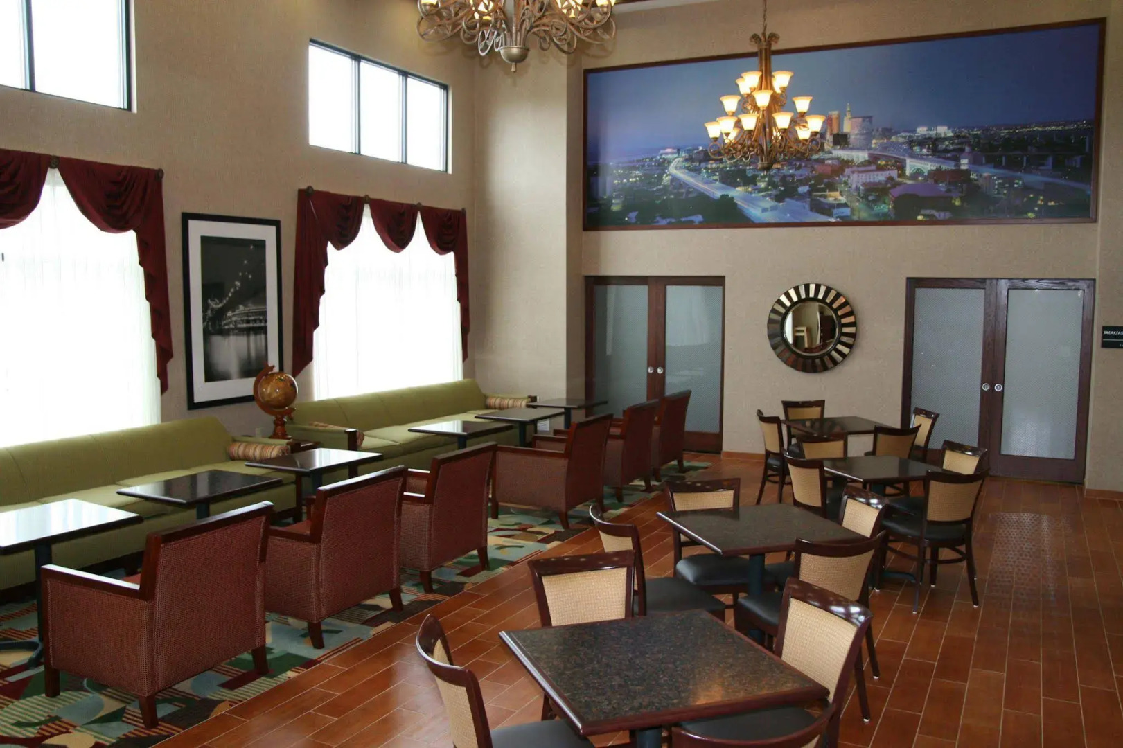 Hampton Inn & Suites Cleveland Mentor