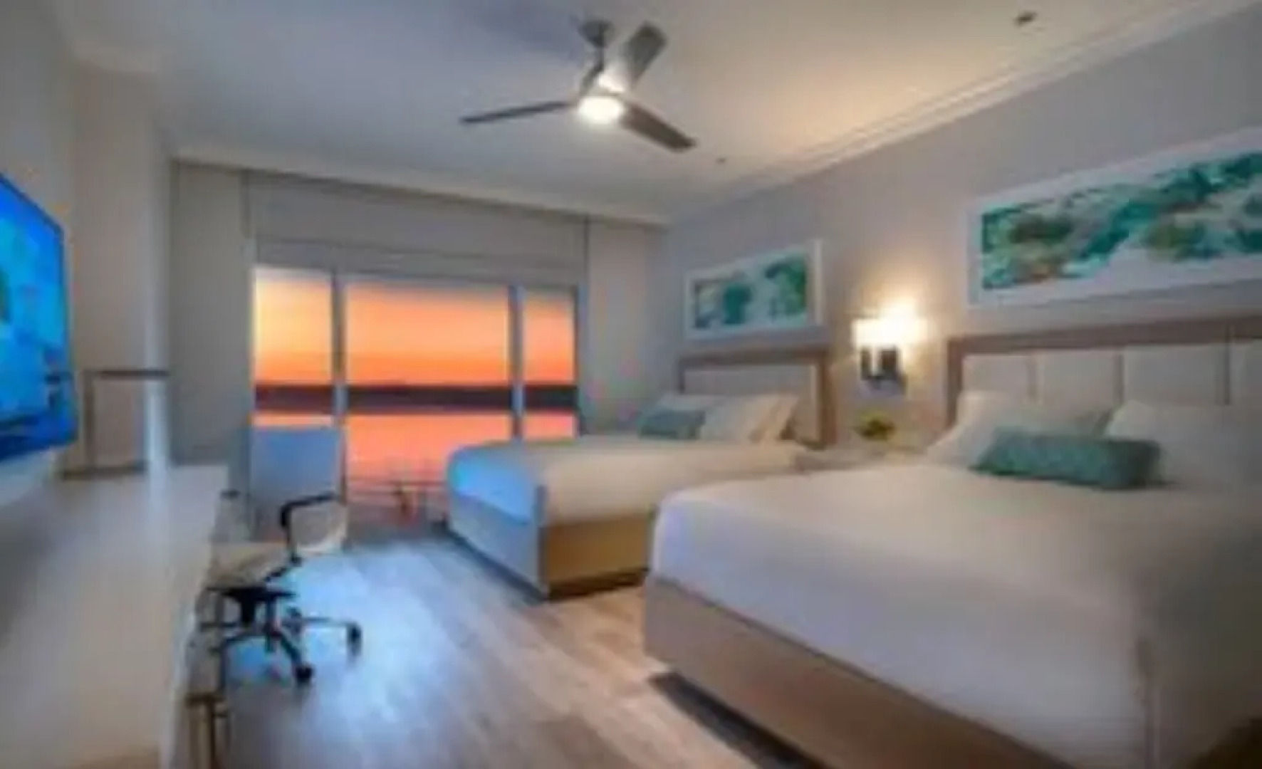 Sunseeker Resort Florida Gulf Coast, Curio Collection Hilton