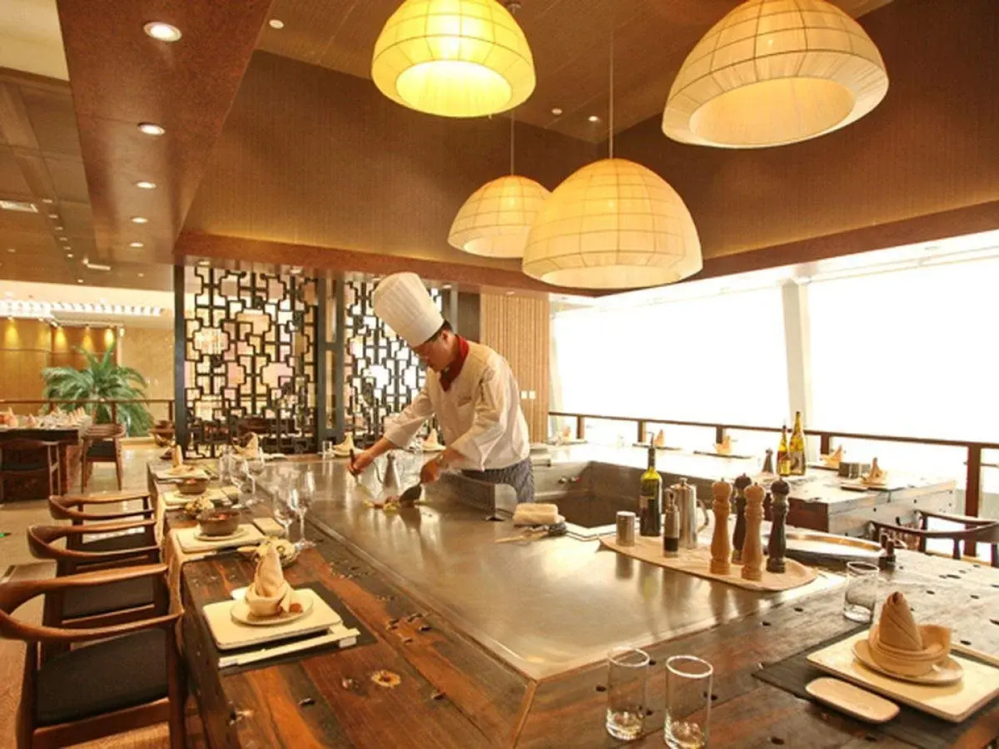 Top Elites City Resort Spa Hotel