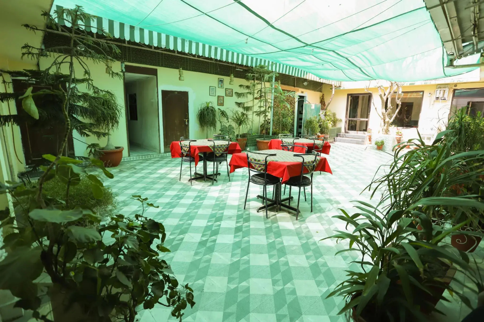 Hotel Jaisingh Palace