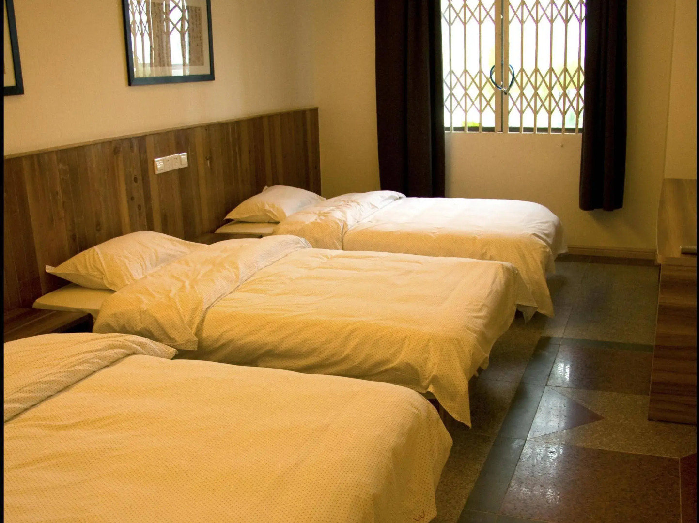 Nanning Travelling With Hostel