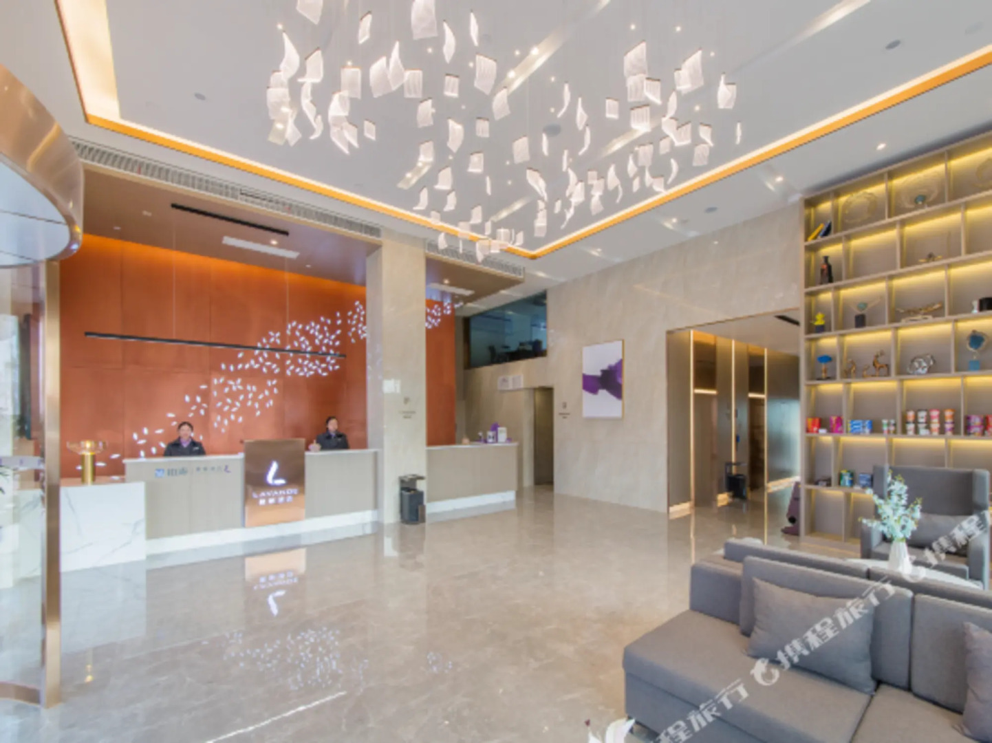 Lavande Hotel (Qianjiang Bus Terminal)