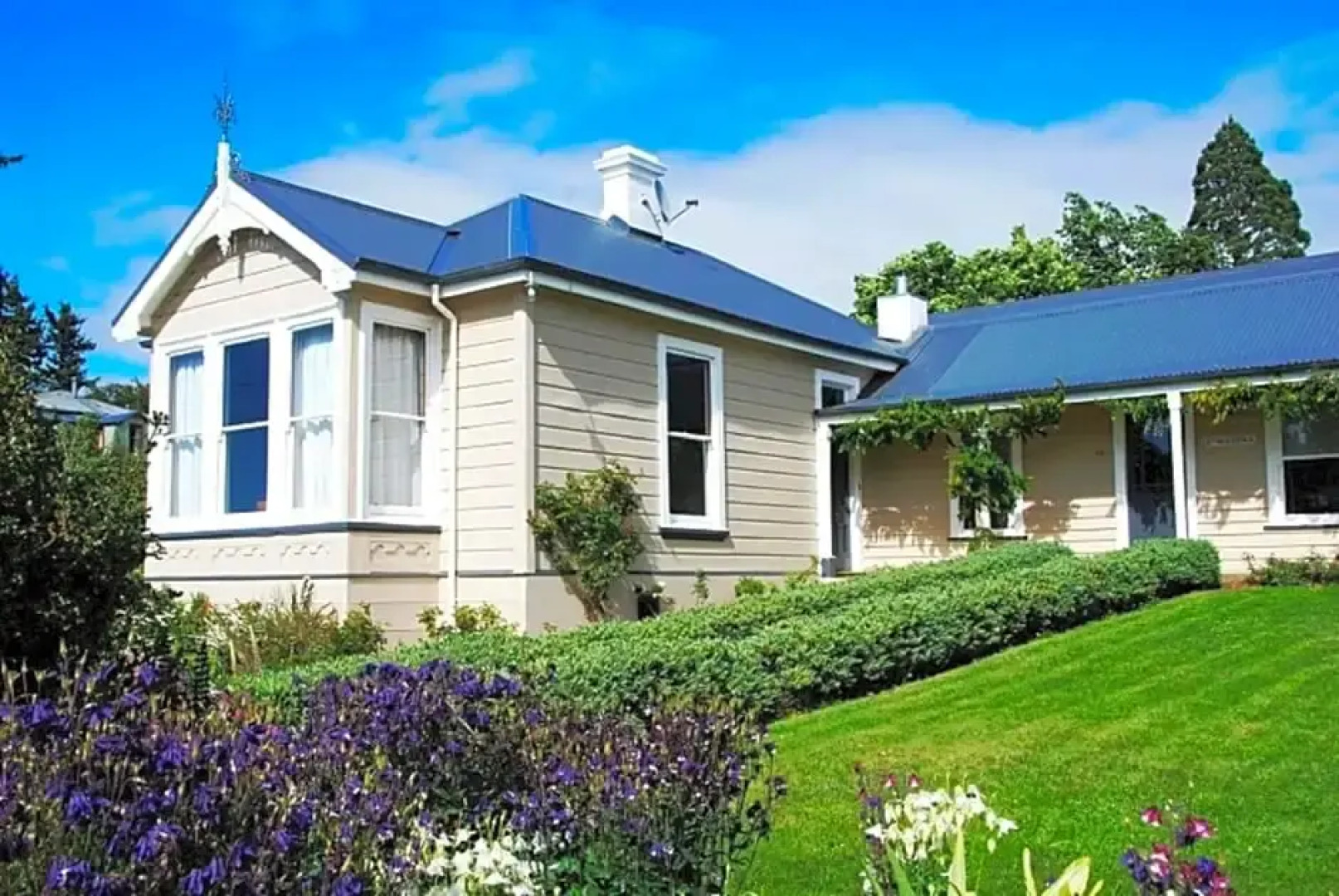 The Old Doctors Residence