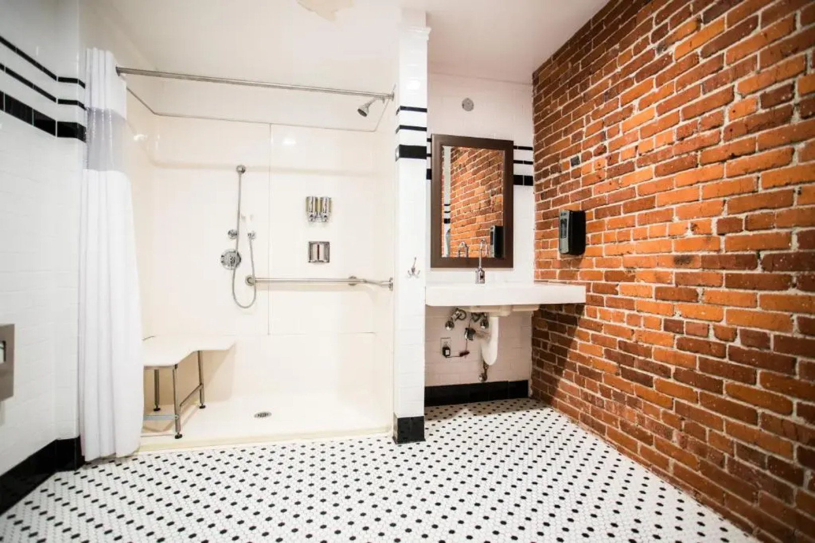 American Hotel Los Angeles