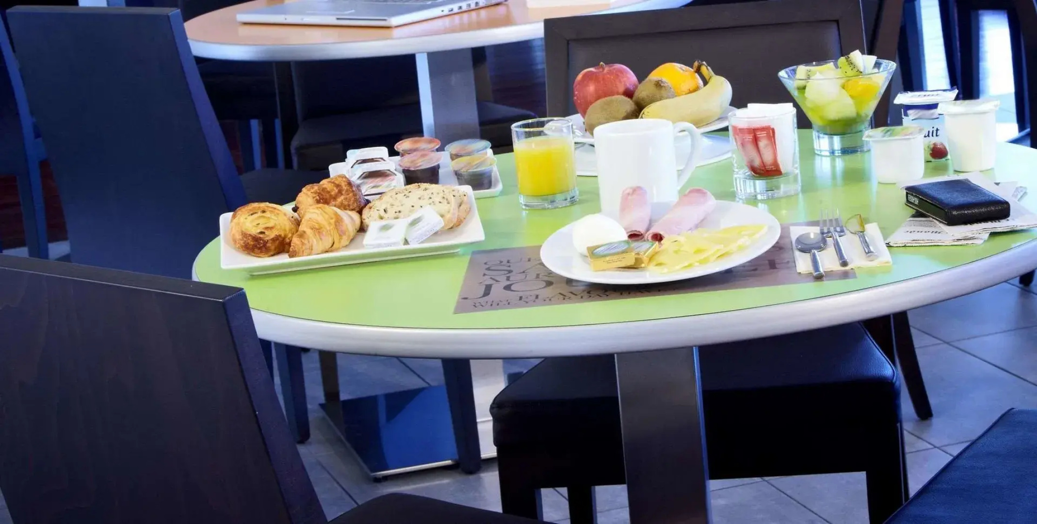 Holiday Inn Express Marseille Airport by IHG