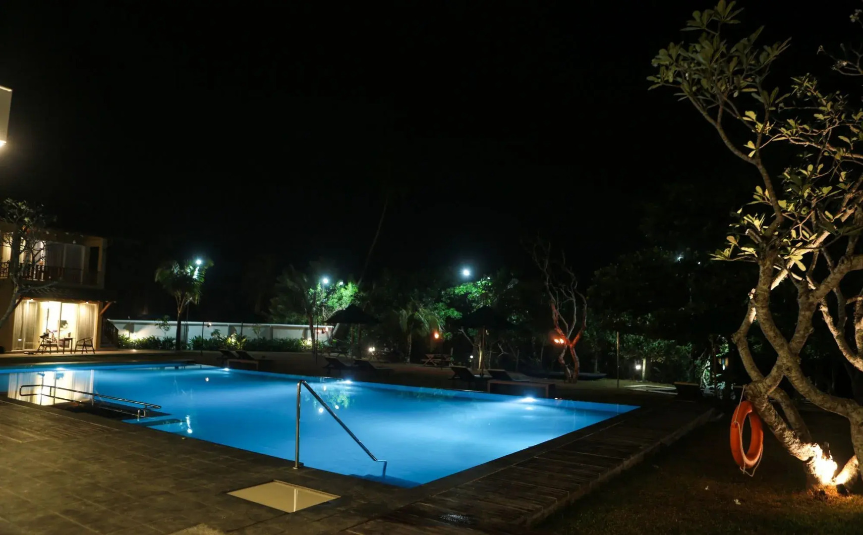 South Lake Resort Koggala