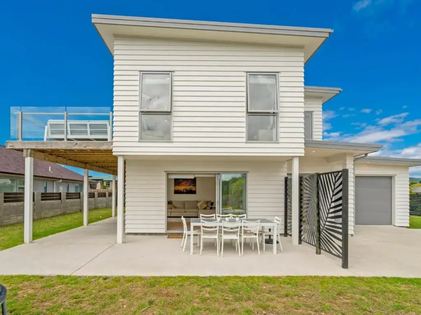Coastal Pearl - Matarangi Holiday Home