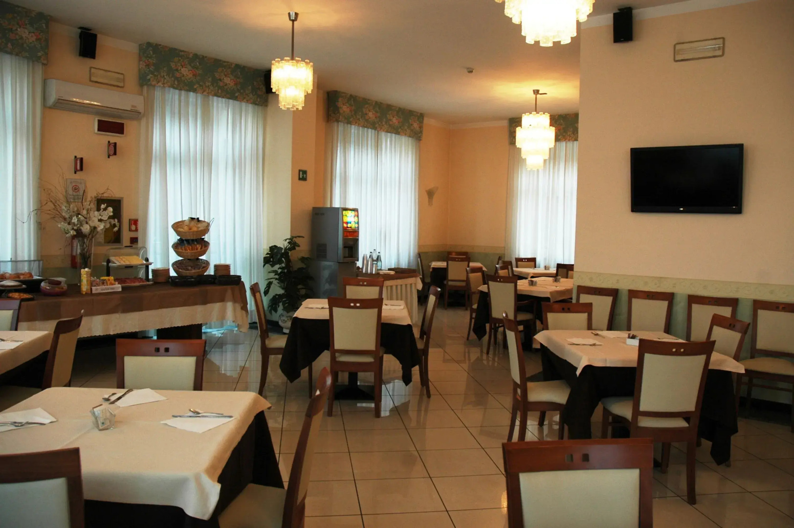 Hotel Promessi Sposi