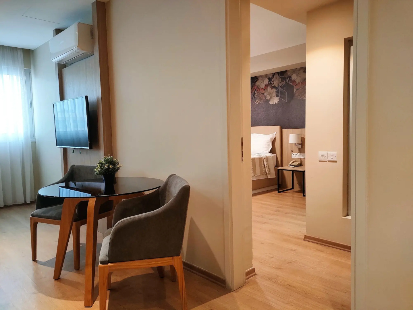 Almond Business Hotel