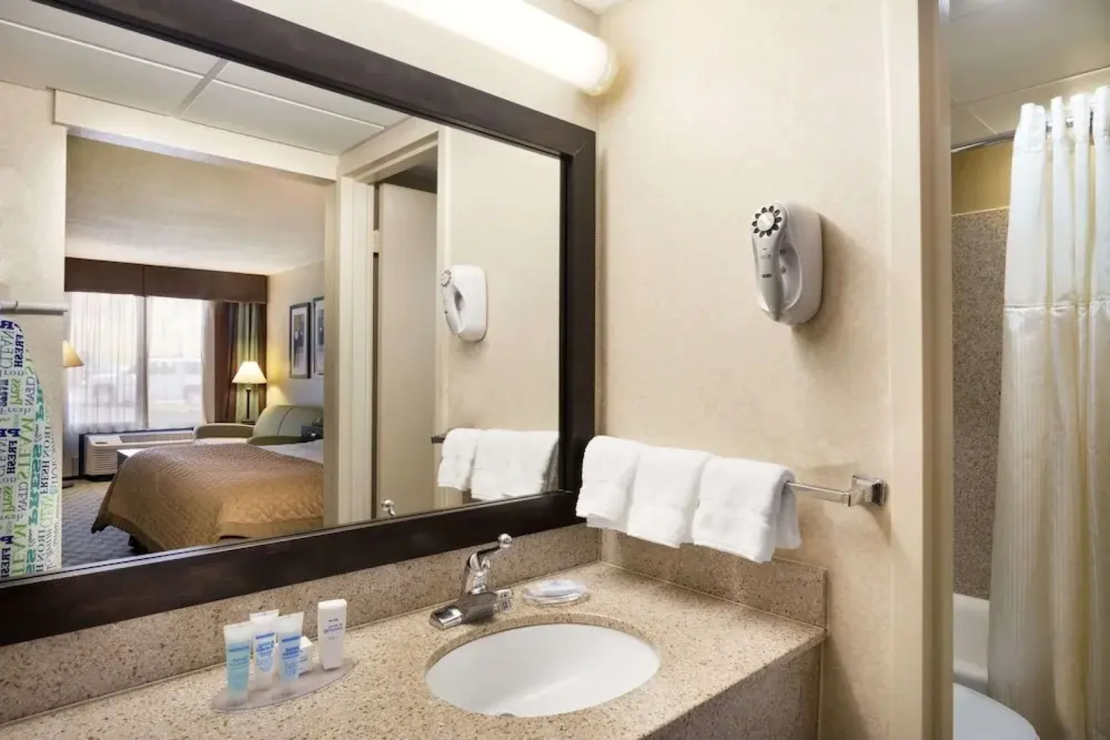 Holiday Inn Lake Guntersville