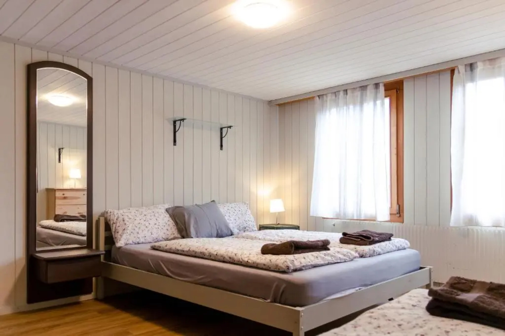 Lakeview Family Apartment