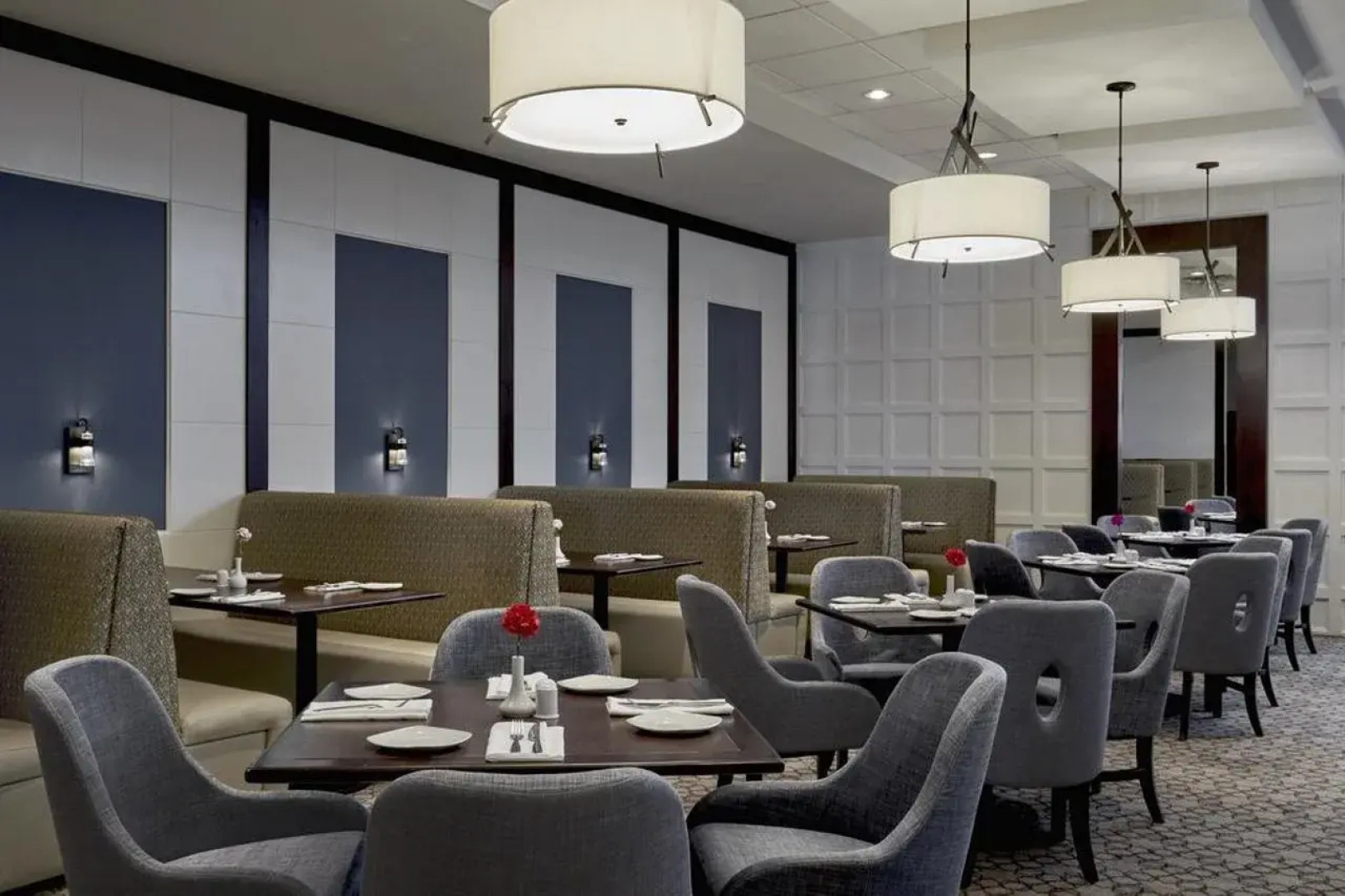 Sheraton Vancouver Guildford Hotel