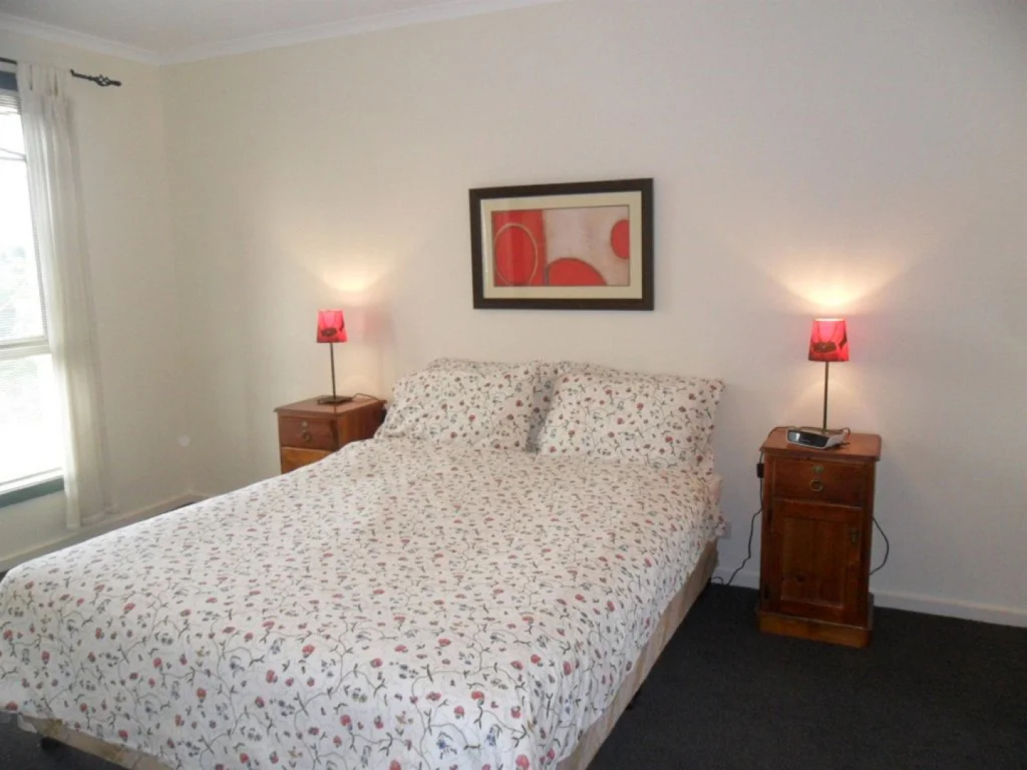 Australian Home Away Box Hill @ 32