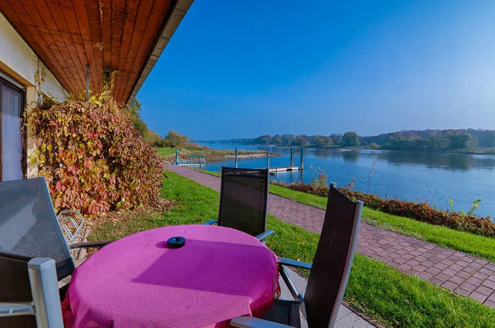 Elbterrassen zu Brambach