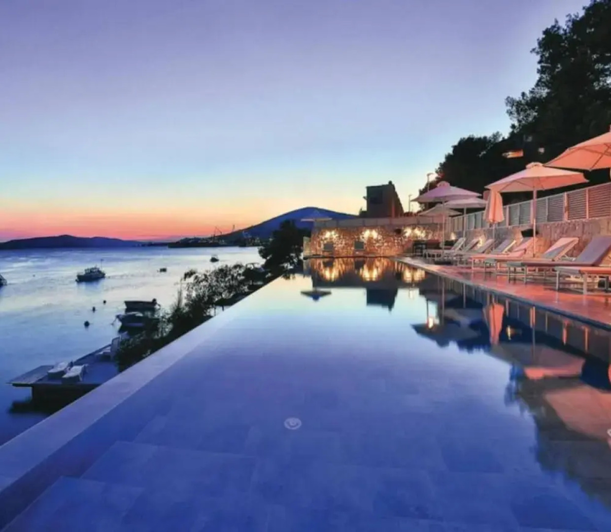 Livingstone Beach House