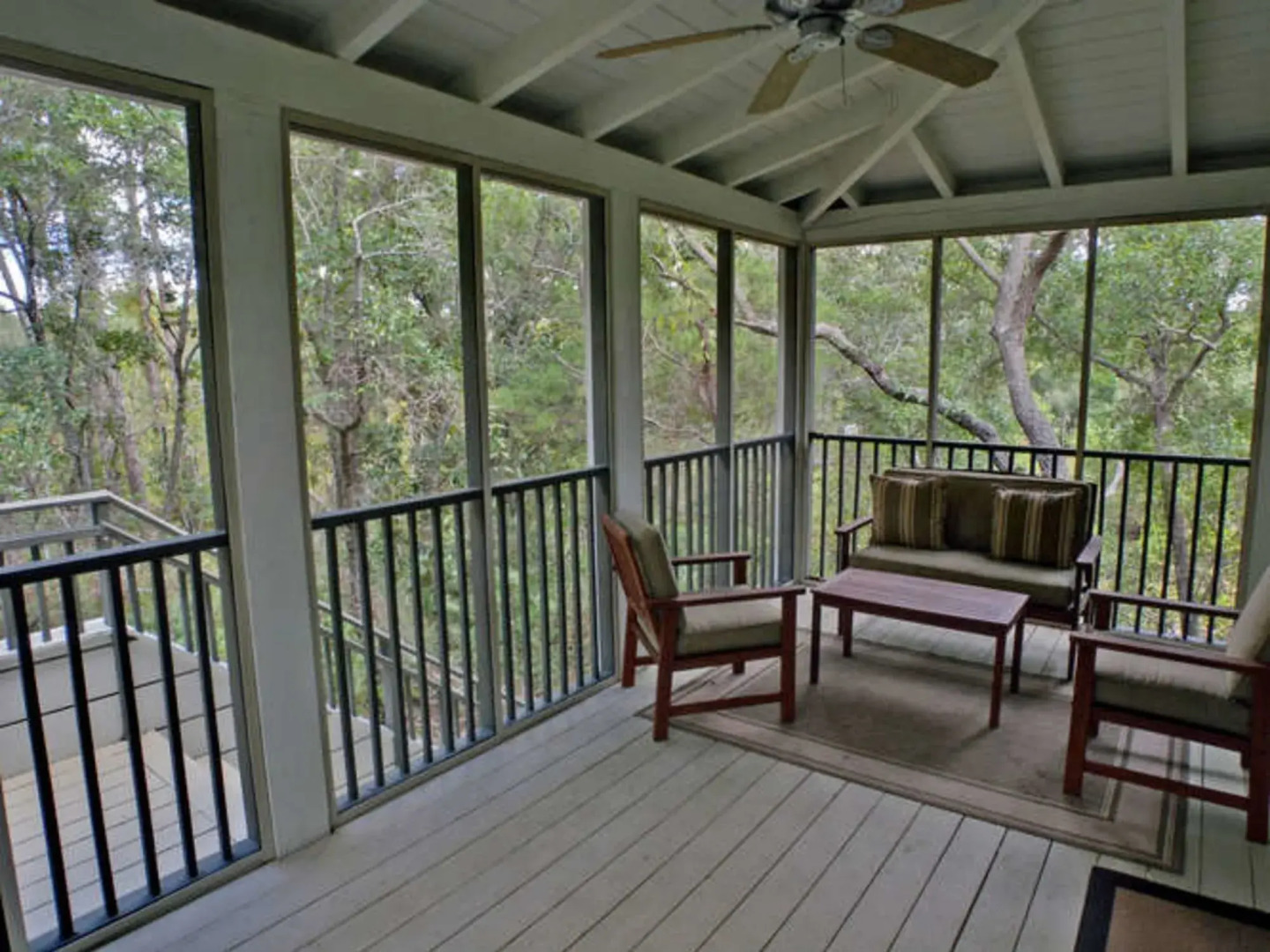 VM 4146 by RedAwning