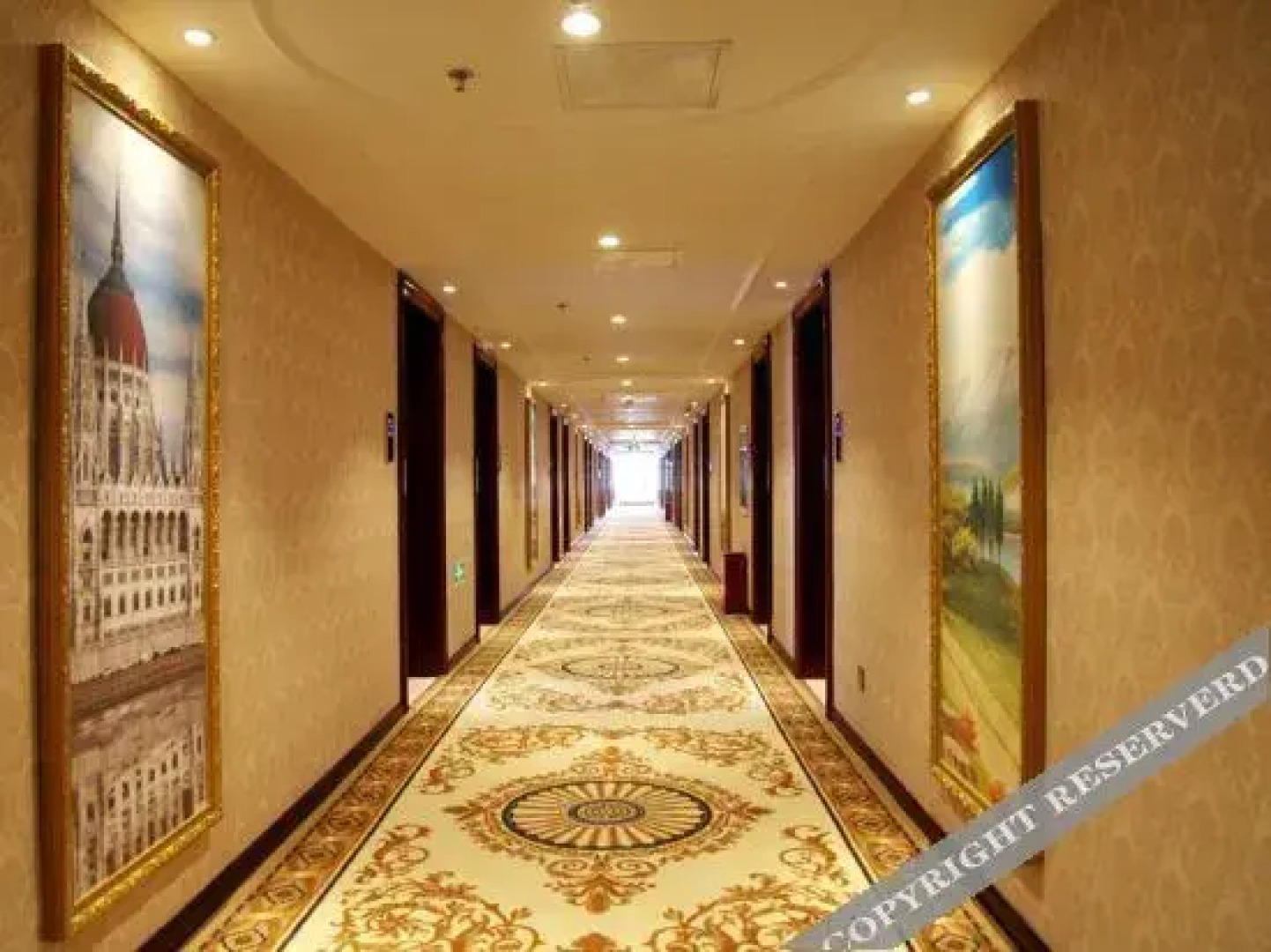 Vienna Hotel (Jingning)