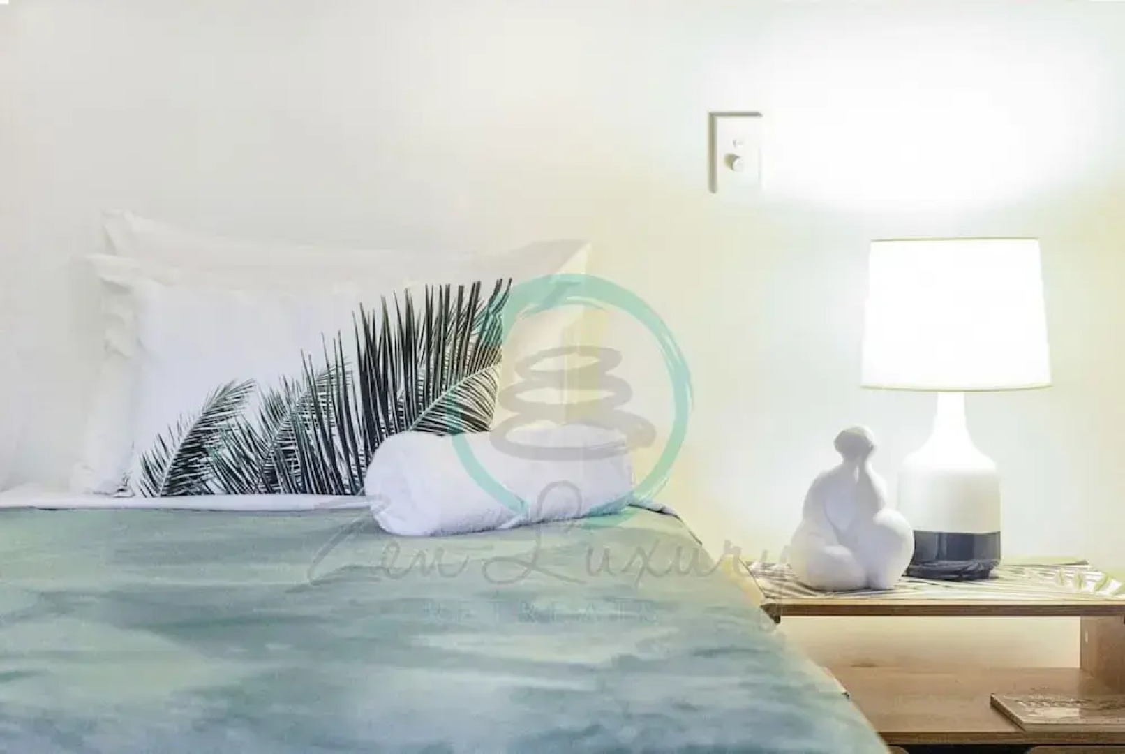 Zen Nomad Balcony Outdoor Dining Markets