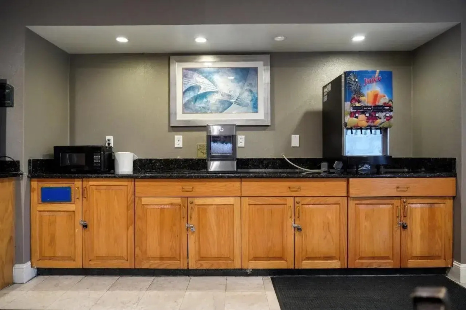 Econo Lodge Raleigh near Walnut Creek Amphitheatre