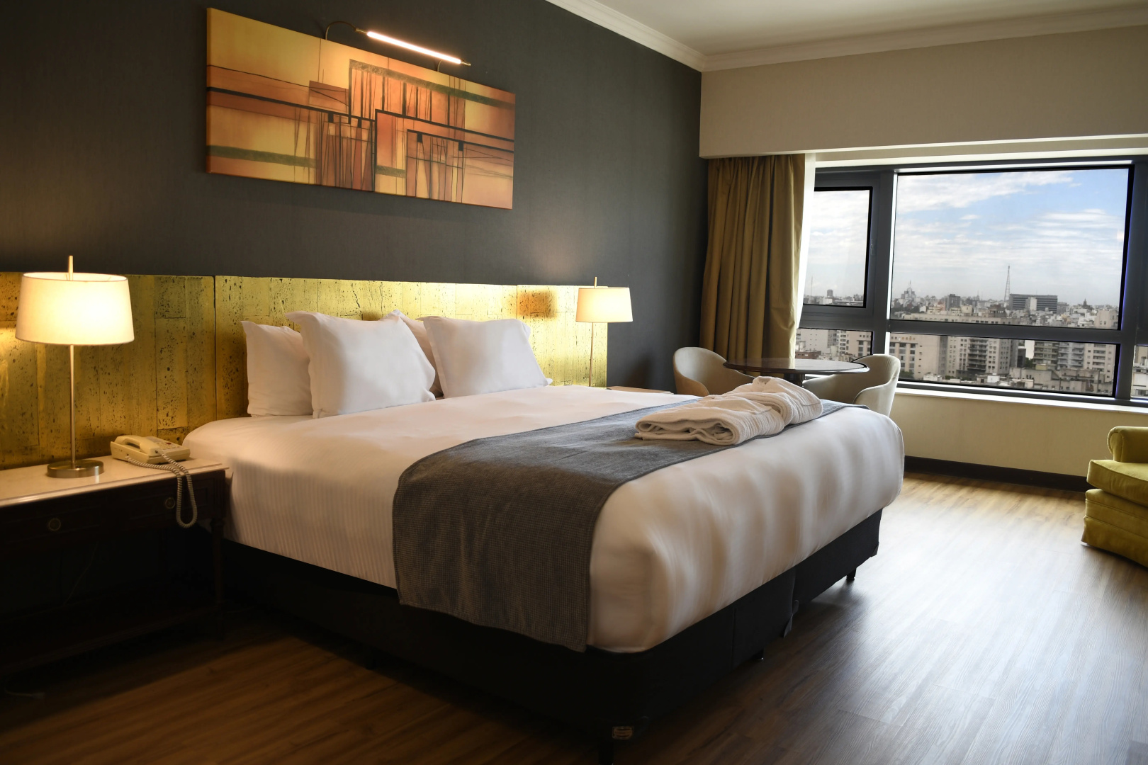 Radisson Montevideo Victoria Plaza Hotel