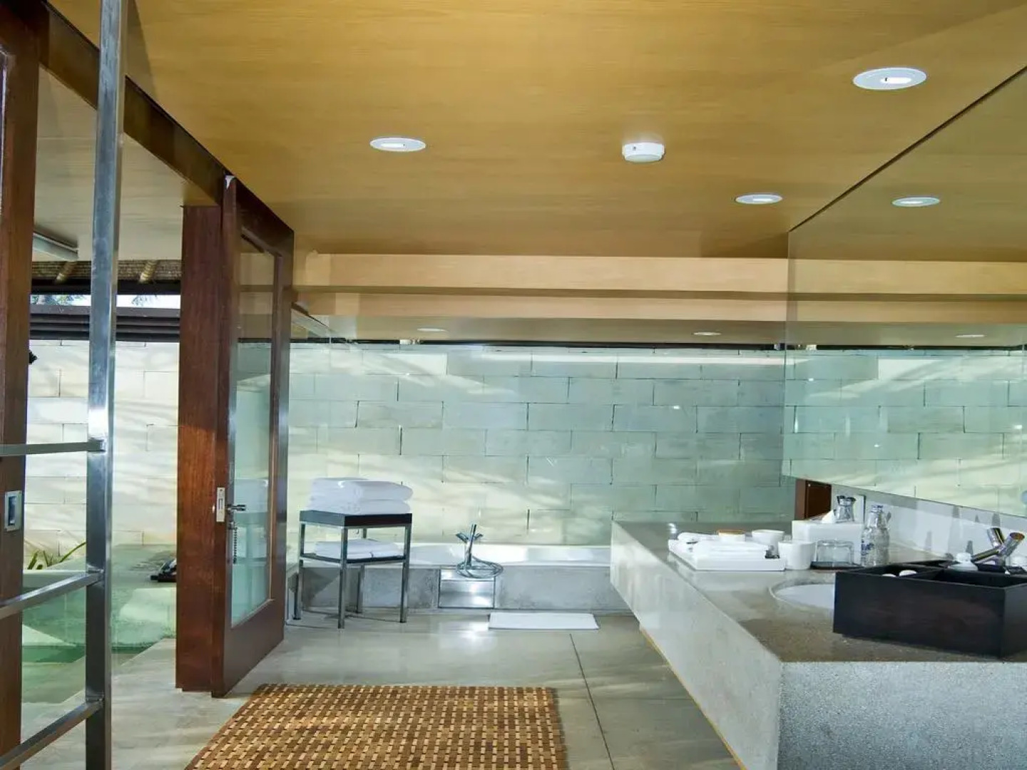 The Bale Nusa Dua by LifestyleRetreats