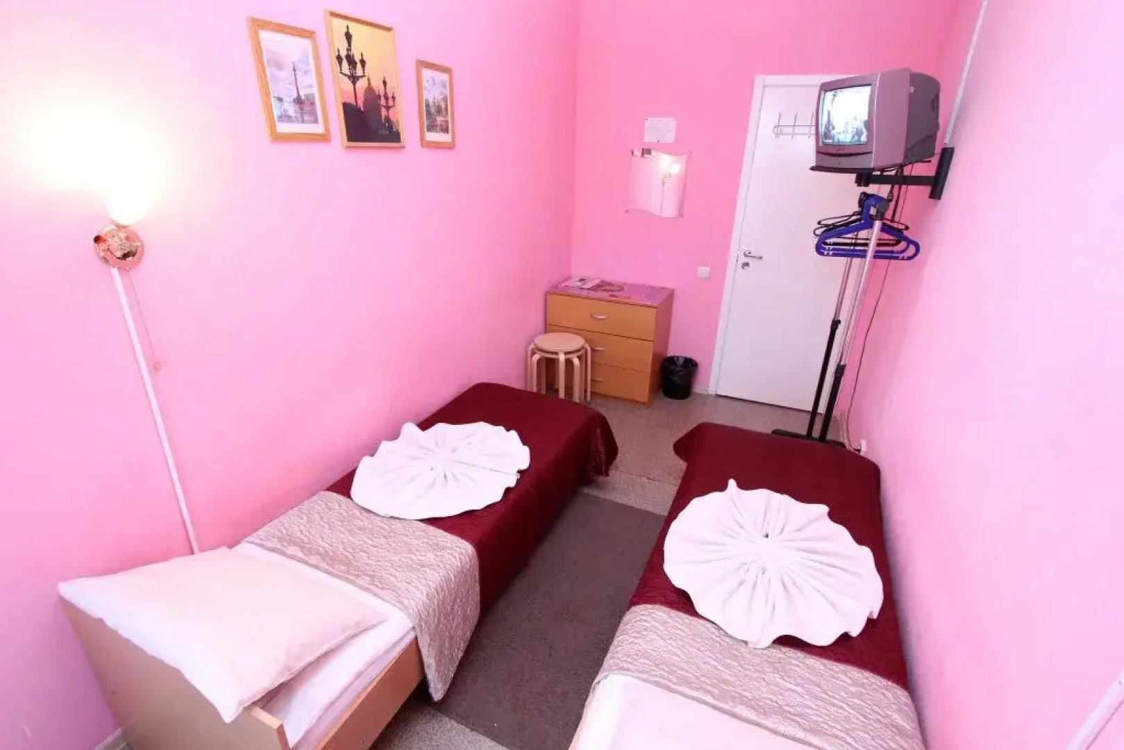 Geralda Ekonom otel' na Pushkinskoy 11