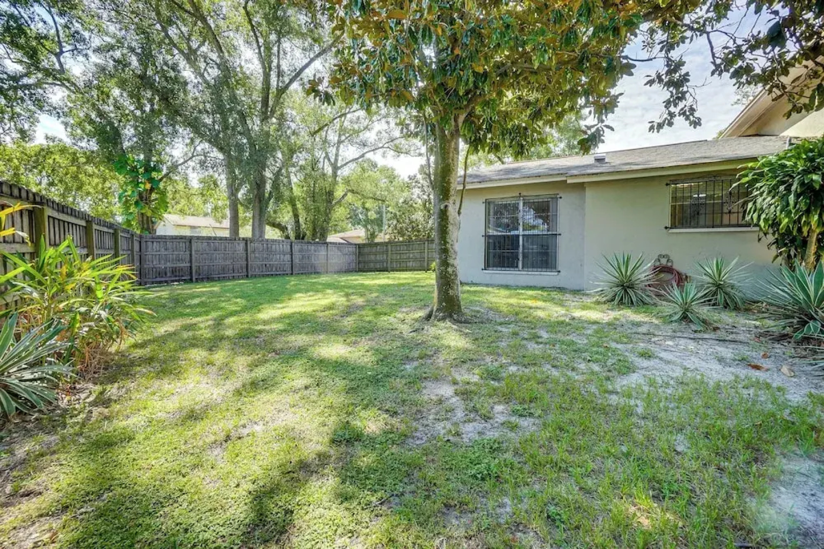 Spacious Tampa Vacation Rental ~ 7 Mi to Beach!