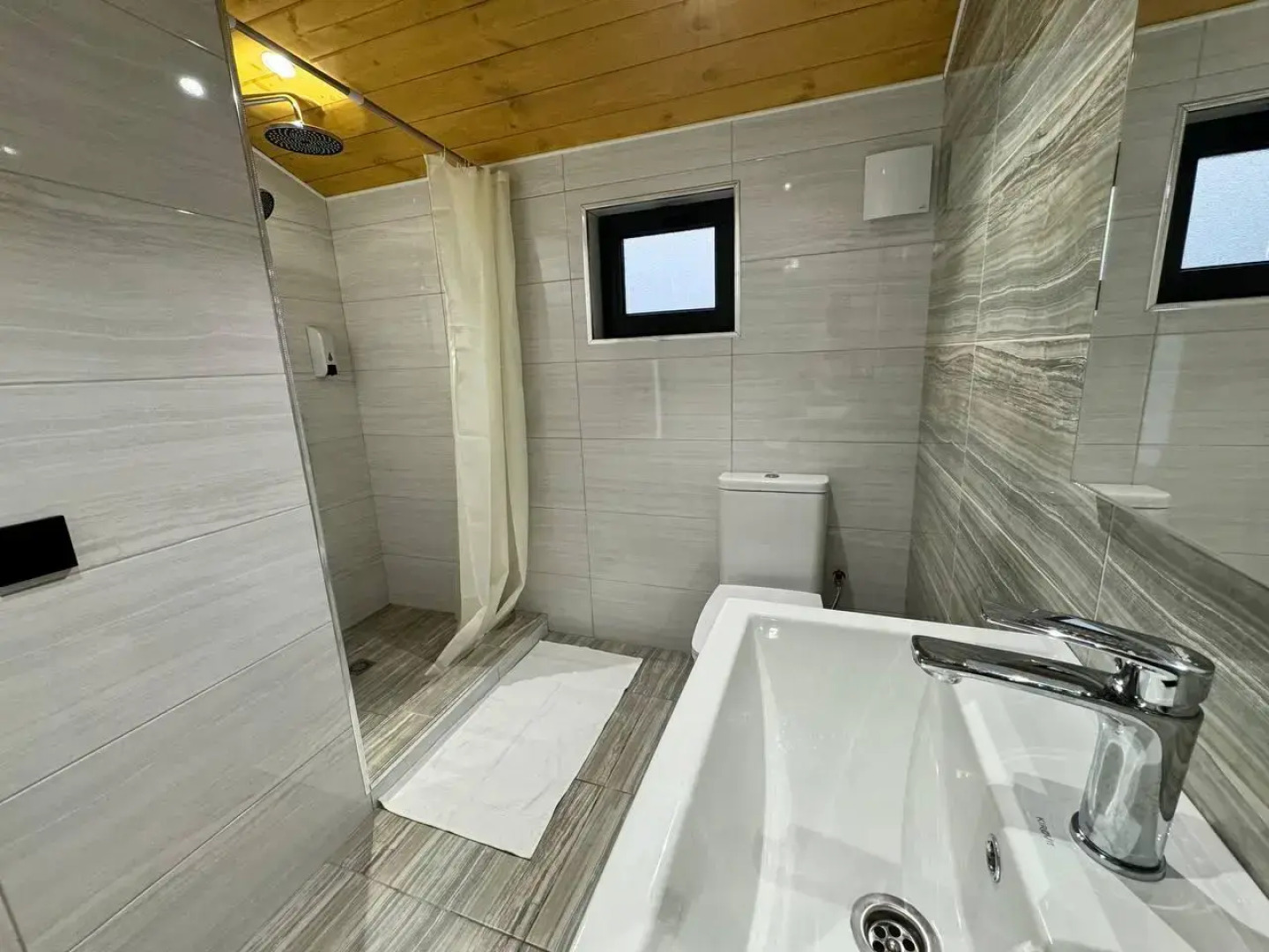 ArendaGrad на Мира 1 (АрендаГранд)