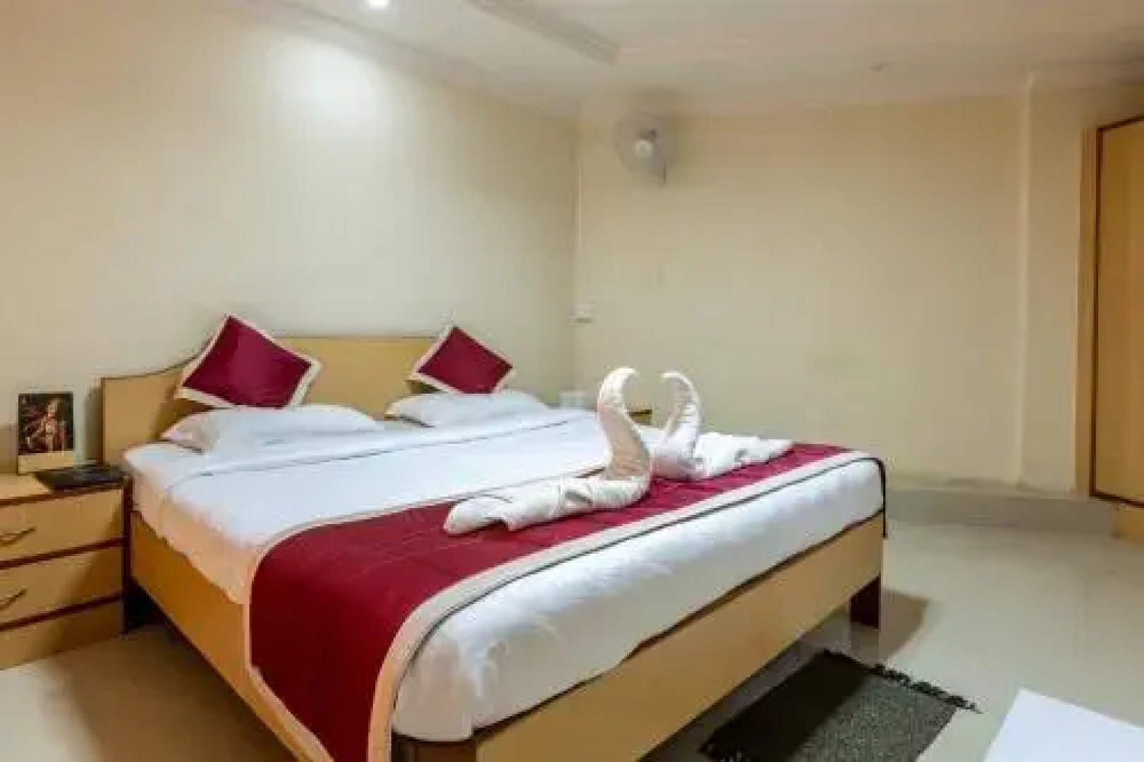 KSTDC Hotel Mayura Nisarga Pearl Valley