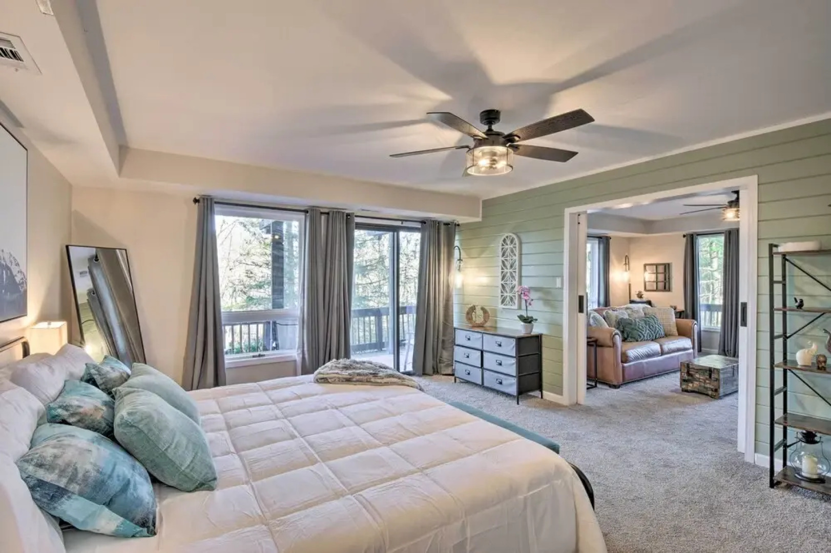 Spacious & Newly Remodeled A-frame w/ 2 Decks