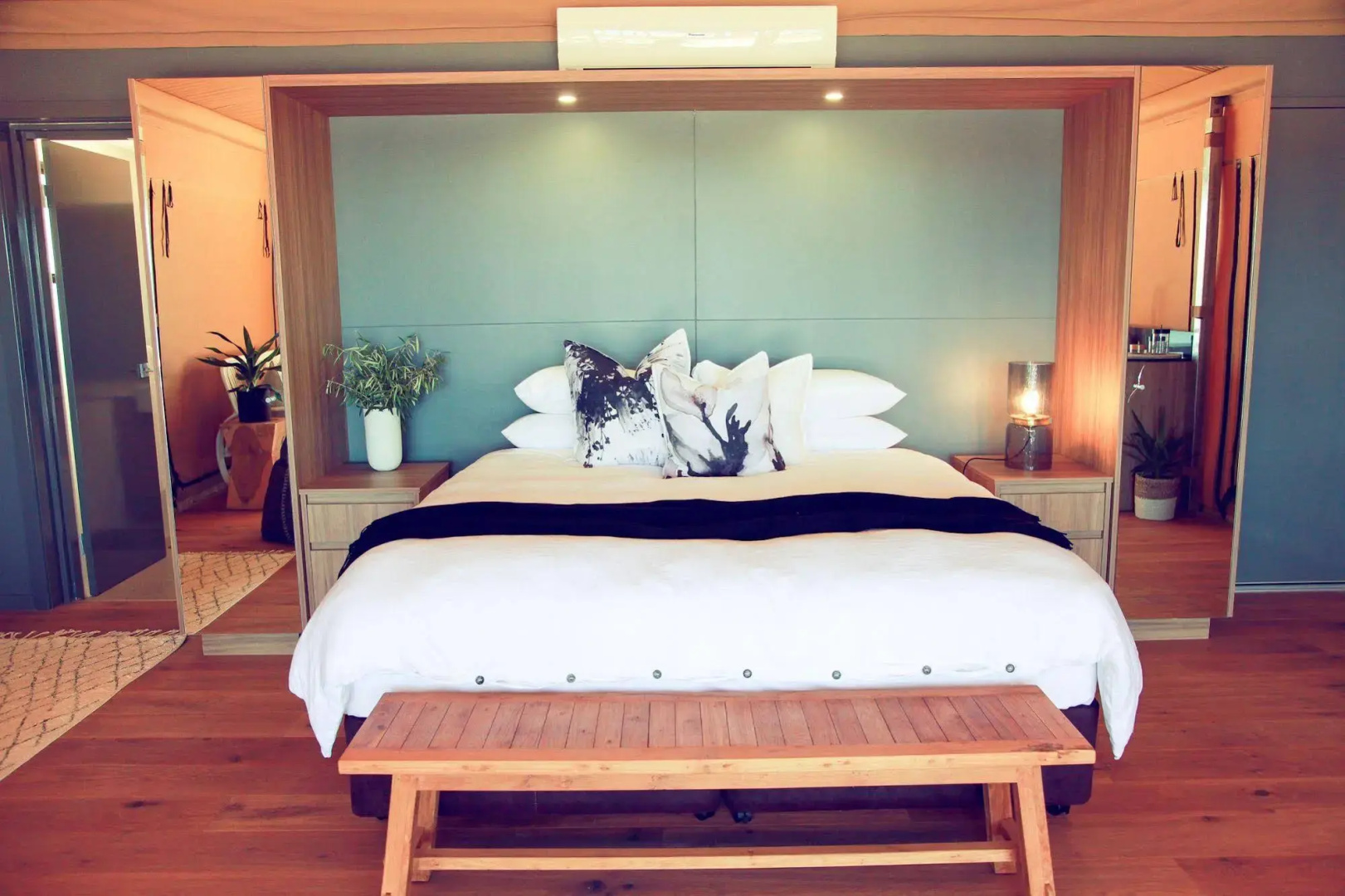 Olio Bello Lakeside Glamping