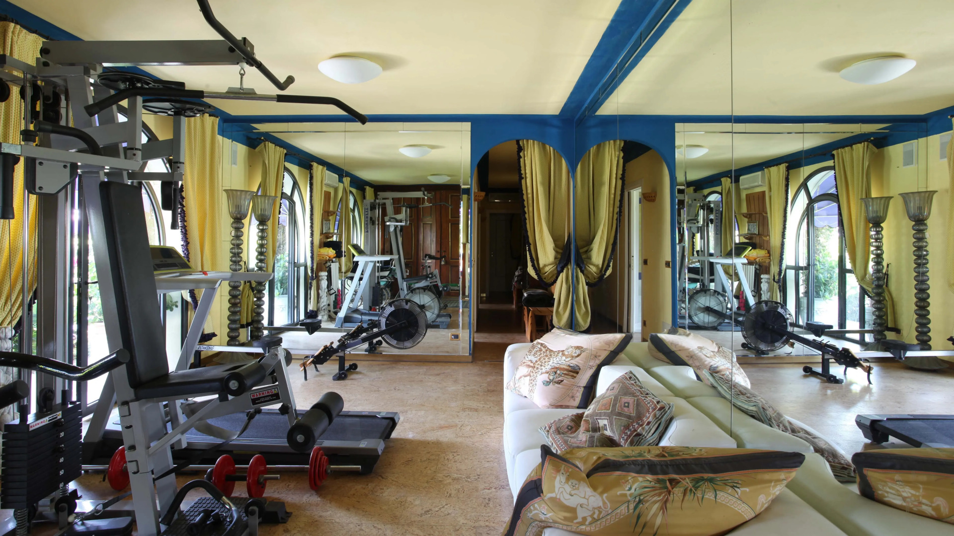 Villa Althea 12 in Mango