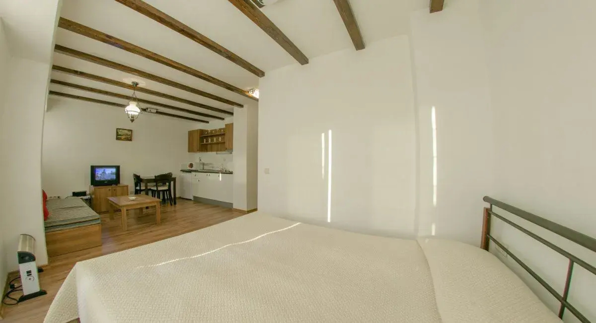 Evridika Hills Aparthotel